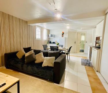 La Farlede Apartment | Appartement avec piscine et barbecue