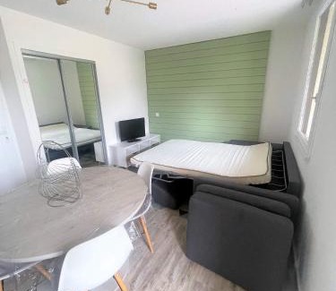 Bielle Apartment | Appartement avec piscine en Vallée d’Ossau