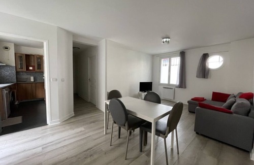 Neuilly-sur-Seine Apartment | Appartement Avec Terrasse Proche de Paris et La Défense