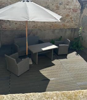 Vierzon Apartment | Appartement avec terrasse