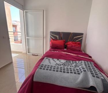 Hjar Ennhal Apartment | Appartement avec vue sur mer et piscine