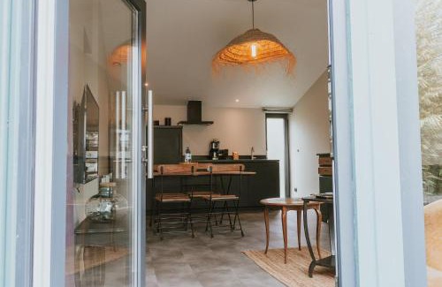 Mesnil-Val-Plage Apartment | Appartement Bel Air - Piscine - jacuzzi