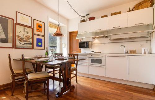 Chamonix City Centre Apartment | Appartement Belle Epoque - Happy Rentals