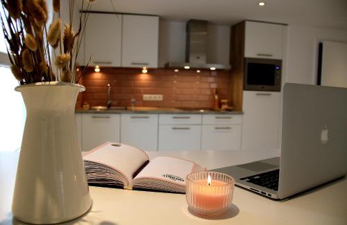 Louveigne Apartment | Appartement Blanc cocooning