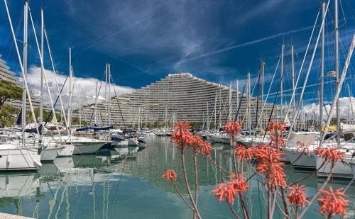 Villeneuve Loubet Beach Apartment | Appartement bord de mer Marina Baie des Anges