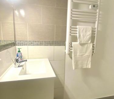 Le Port Apartment | Appartement climatisé côté port