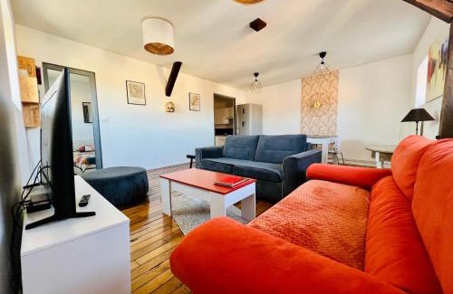Chalons-en-Champagne Apartment | Appartement coeur centre-ville cosy et chaleureux rue Carnot