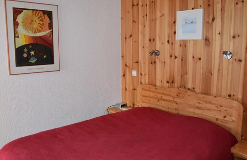 Champagny-en-Vanoise Apartment | Appartement cosy près des pistes avec garage, animaux acceptés - FR-1-464-128