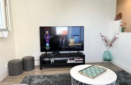 Savigny-sur-Orge Apartment | Appartement calme à 20 min de paris et 7’ d Orly