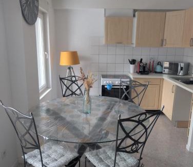 Remiremont Apartment | Appartement calme hyper centre
