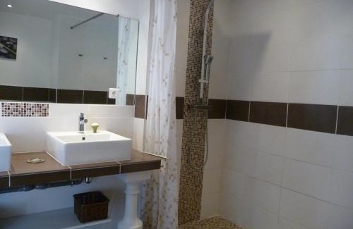 Castagniers Apartment | Appartement Castagniers