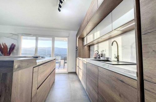 Mezzavia Apartment | Appartement central avec très jolie vue