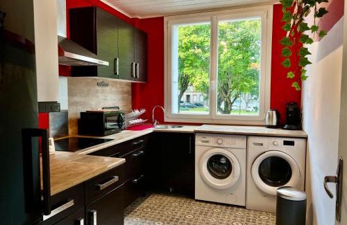 Rive Droite Apartment | Appartement central proche Base Navale et Siam