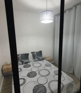Frejus City Centre Apartment | Appartement centre-historique 70 m2