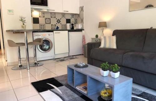 Prado - Republique Apartment | Appartement centre modern terrasse piscine parking