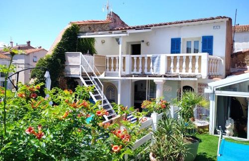 Le Boulou Apartment | appartement centre ville du Boulou pour 2 adultes-2 enfants- check in 17h 20h check out 11h max juille-aout 1 semaine minimum