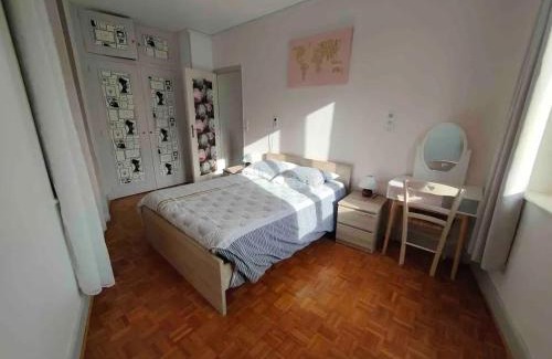 Neris-les-Bains Apartment | Appartement chaleureux à Néris-les-Bains - 57 m² avec terrasse