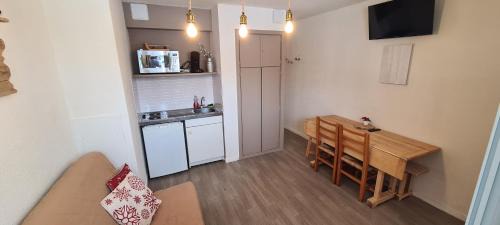 Eaux-Bonnes Apartment | Appartement chaleureux, Gourette Pieds des pistes et GR10