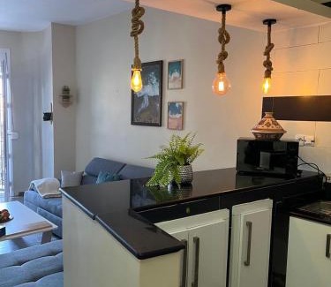Algeria Apartment | Appartement charmant avec vue sur la sur mer