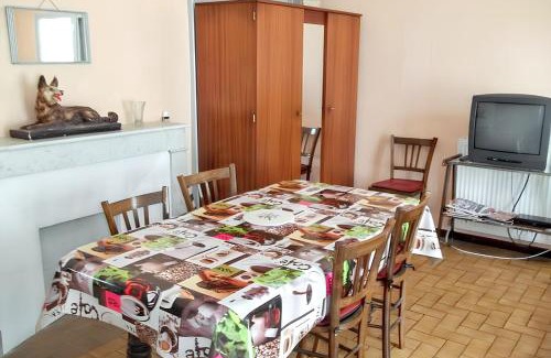 Rouffilhac Apartment | Appartement charmant à Rouffilhac avec vue sur jardin