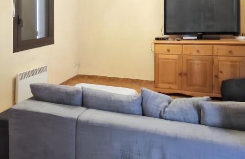 Fontrabiouse Apartment | Appartement charmant avec vue sur lac et montagne – 75 m²