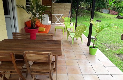 Saint-Joseph Apartment | Appartement charmant à Saint-Joseph avec jardin et terrasse, 60 m²