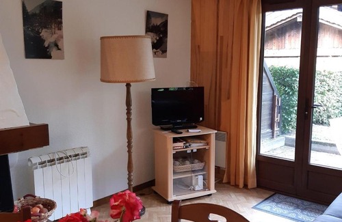 Les Tines Apartment | Appartement charme avec terrasse, vue Mont Blanc, parking, 3/4 pers - FR-1-517-65