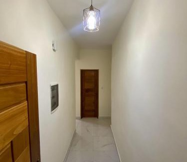 Medina Apartment | Appartement Chic d'une Chambre avec Balcon à Médina, Dakar