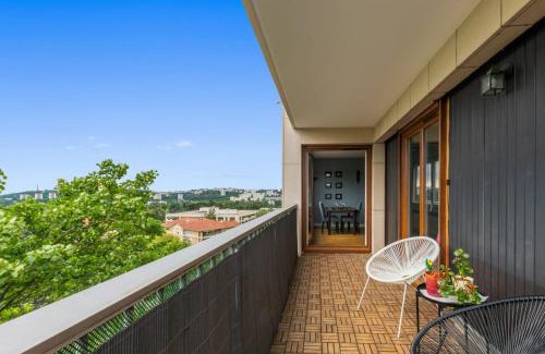 Charlier - Valvert Apartment | Appartement Chirpaz - Welkeys