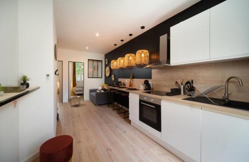 3rd Arrondissement Apartment | Appartement climatisé 2 chambres avec parking à 10min à pieds de la Gare St Charles