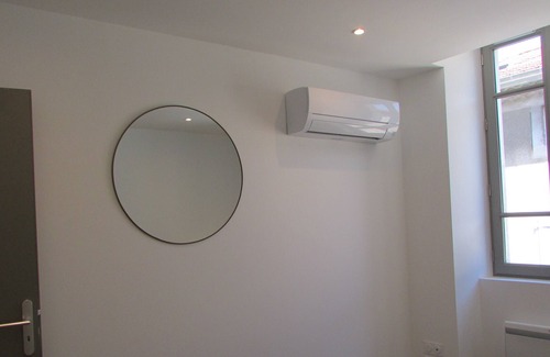 Die Apartment | Appartement Climatisé au Cœur des Remparts