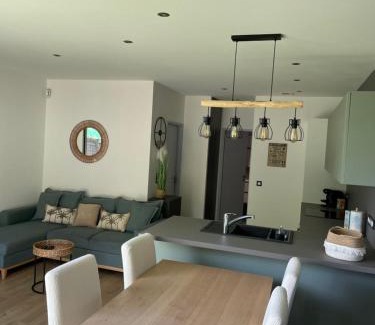 Saint-Alban-Leysse Apartment | Appartement Cocooning entre lacs et montagnes