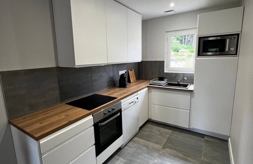 Perros-Guirec Apartment | Appartement cocooning - Spa & Sauna privée