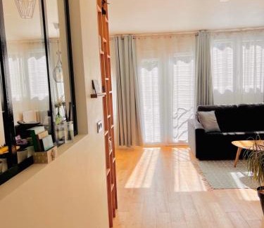 Villetaneuse Apartment | Appartement cocooning