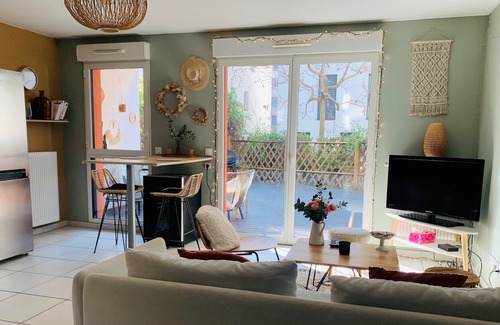 Jean Moulin - Marius Berliet Apartment | Appartement Coeur Monplaisir Proche du Centre de Lyon