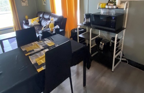 St-Raphael-de-Bellechasse Apartment | Appartement complet avec 1 chambre très lumineux et chaleureux. n