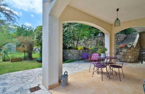 Le Bar-sur-Loup Apartment | Appartement confortable au Bar-sur-Loup 60 m² avec jardin