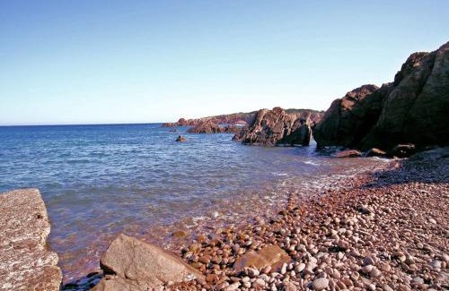 Saint-Raphael Apartment | Appartement Confort 4 Pers, Proche Plage et Centre, Parking Inclus - Saint Raphaël - FR-1-226A-46