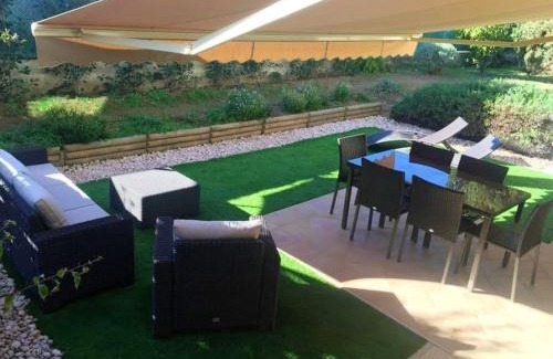 Isolella Apartment | Appartement confortable à Pietrosella avec terrasse privée