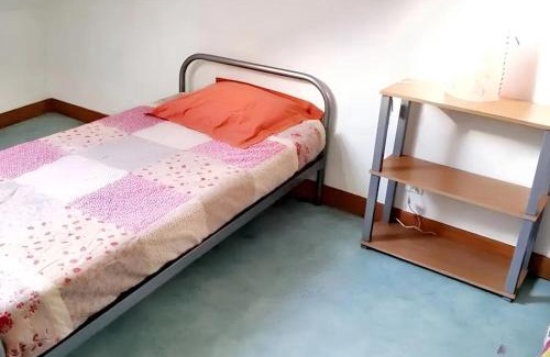 Mesnay Apartment | Appartement confortable à Mesnay - 70 m² - Balcon privé