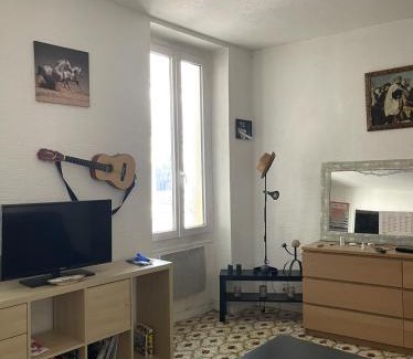4th Arrondissement Apartment | Appartement confortable au centre de Marseille