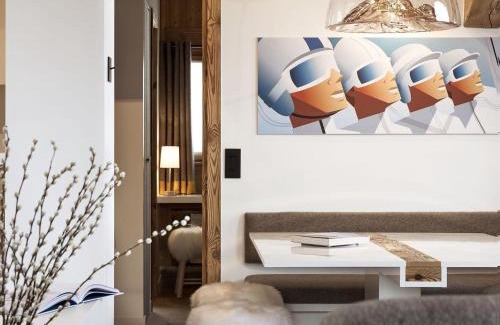 Courchevel Apartment | Appartement Contemporain avec Sauna, Cheminée et Parking au Centre de Courchevel 1850 - FR-1-564-35