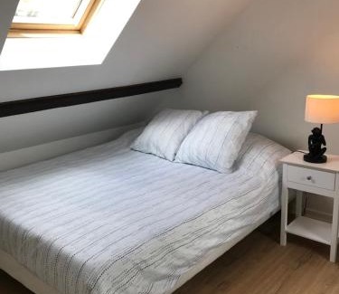Lisses Apartment | Appartement coquet dans maison individuelle