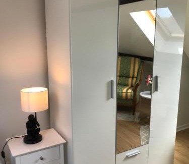 Lisses Apartment | Appartement coquet dans maison individuelle