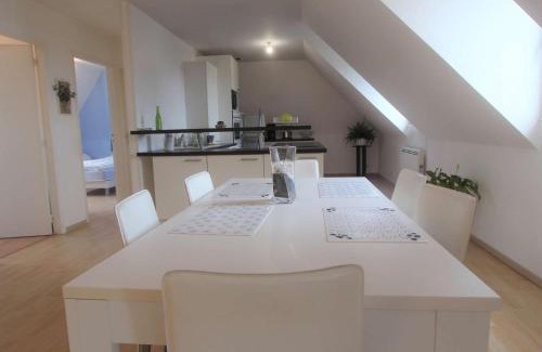 La Foret-Fouesnant Apartment | Appartement cosy au cœur de La Forêt-Fouesnant, à 5 min de la plage - FR-1-481-121