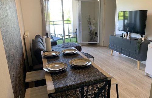 Alfortville Apartment | Appartement cosy à Alforville avec Parking
