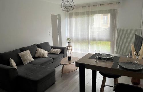 Poincare - Foch - Anatole France - Croix de Bourgogne Apartment | Appartement cosy à Nancy - Parking privé