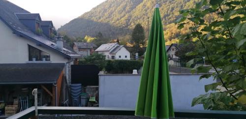 Saint-Mamet Apartment | Appartement cosy à Saint-Mamet - 36 m² - Vue montagne