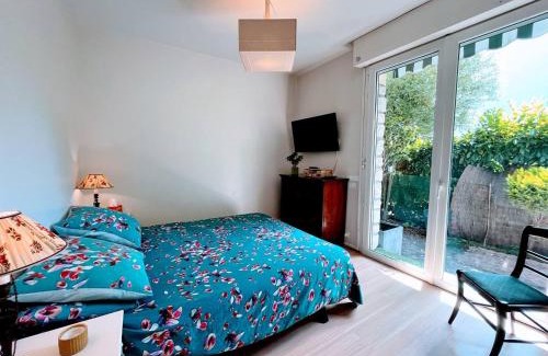 Saint-Cloud Apartment | Appartement cosy 3 chambres avec jardin clos proche de Paris