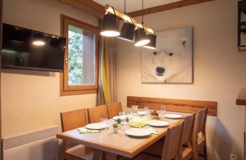Les Avanchers-Valmorel Apartment | Appartement cosy 3 pièces avec balcon - 6 personnes, Valmorel - FR-1-291-882